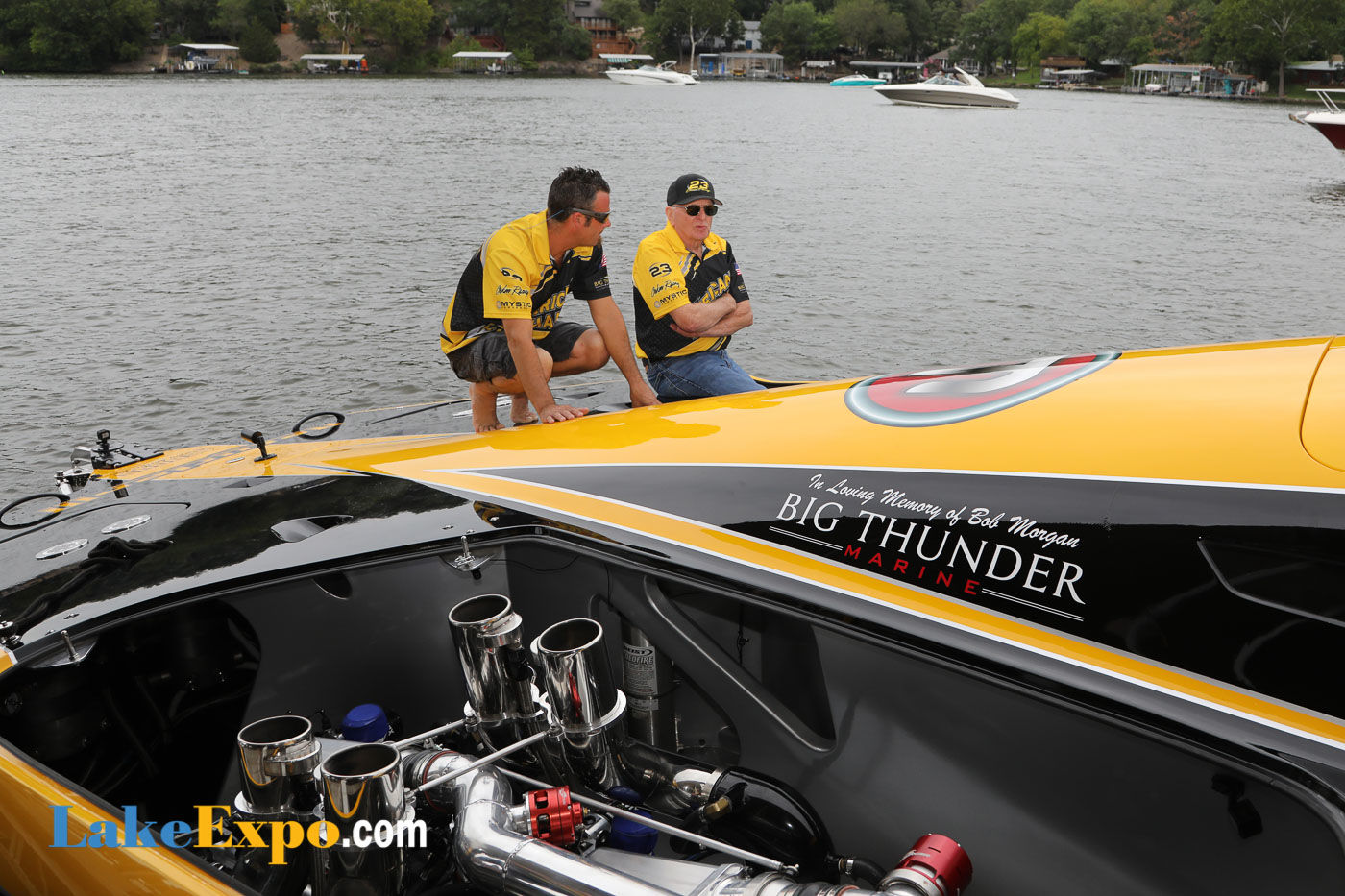 Shootout Boats In The Pits-72.jpg